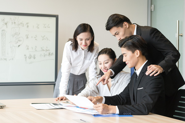 人才梯隊(duì)建設(shè)：培養(yǎng)儲備，確保企業(yè)持續(xù)發(fā)展