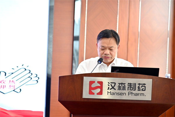 漢森制藥精益營(yíng)銷(xiāo)管理升級(jí)推進(jìn)辦主任、營(yíng)銷(xiāo)副總裁敖凌松先生