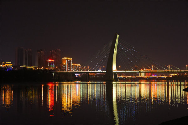 贛州企業(yè)面臨市場(chǎng)挑戰(zhàn)，管理咨詢有何應(yīng)對(duì)策略？
