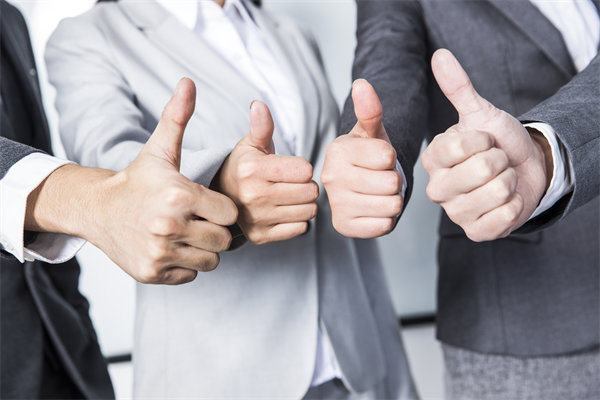 如何平衡員工個人績效與企業(yè)整體目標，實現(xiàn)雙贏？