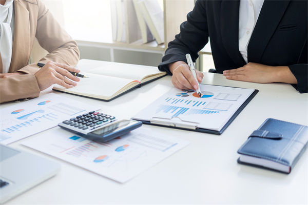 如何構建以預算為核心的企業(yè)文化，促進全員參與？