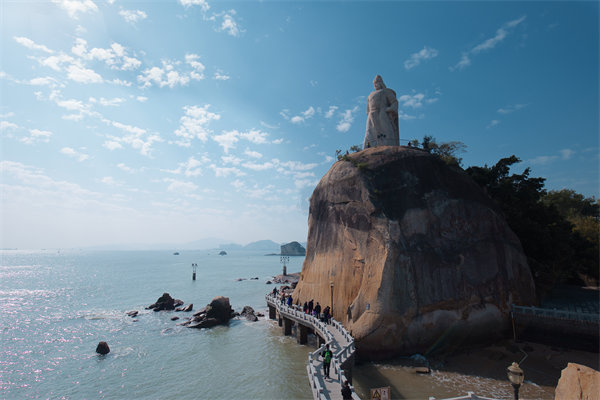 生產(chǎn)效率低下，交貨期總是延誤，廈門精益生產(chǎn)咨詢公司如何扭轉？