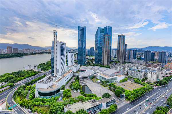 企業(yè)如何借助福州咨詢公司把握市場趨勢與機遇？