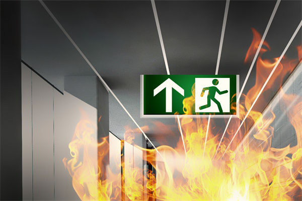 山東化工廠爆炸后樓房僅?？蚣?，對制造業(yè)有何啟示？